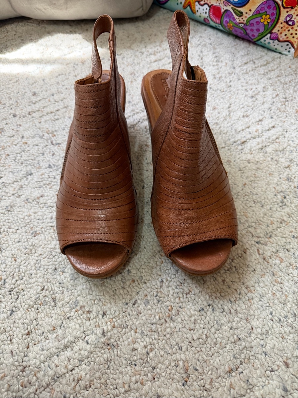 bussola Tan Brown Leather Open-Toe Slingback Heels